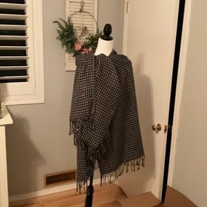 Black with gray bling a throw over shoulder or coat very stylish wrap